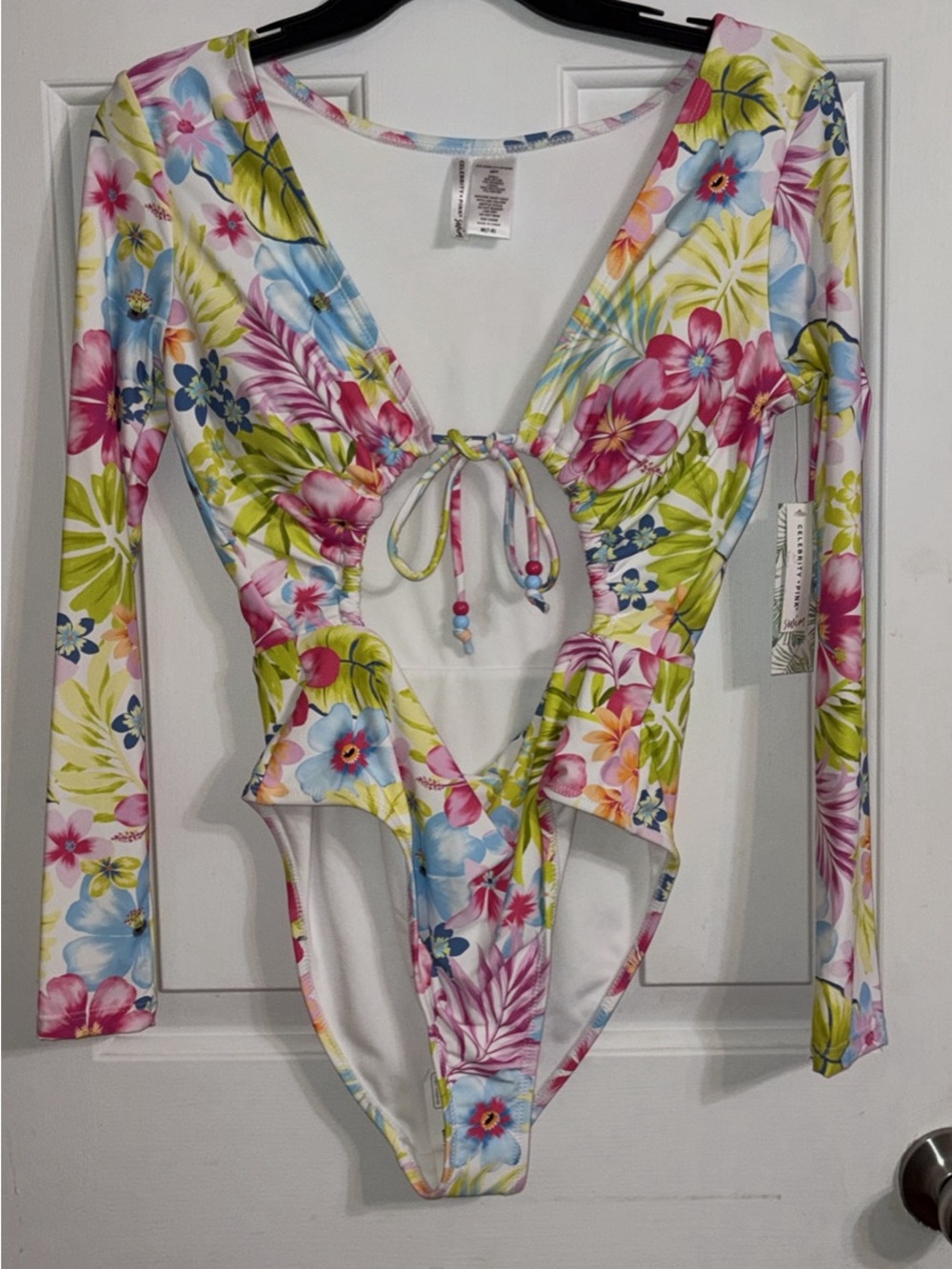 NWT Celebrity Pink Medium 7-9 Women's Floral Swimsuit